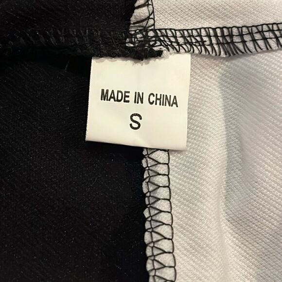 Attack on Titan Color Split Hoodie - Picture 10 of 10